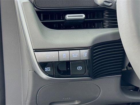 New 2025 Hyundai Ioniq 5 SEL image 14