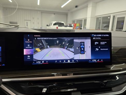 Used 2025 BMW X6 xDrive40i image 25