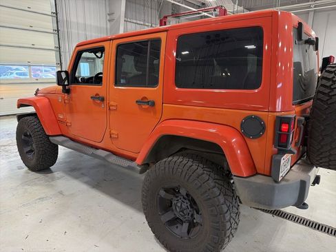 Used 2015 Jeep Wrangler Unlimited Sahara w/ Max Tow Package image 2