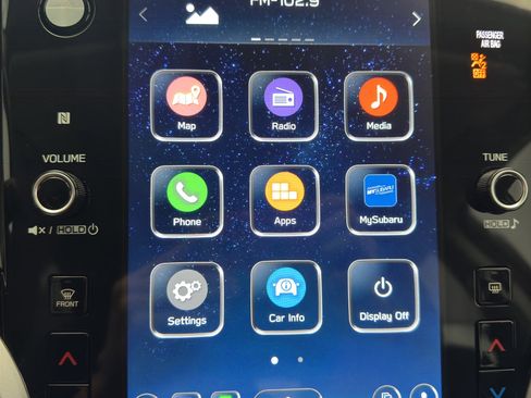 Used 2025 Subaru Outback Touring w/ Popular Package #2 image 15