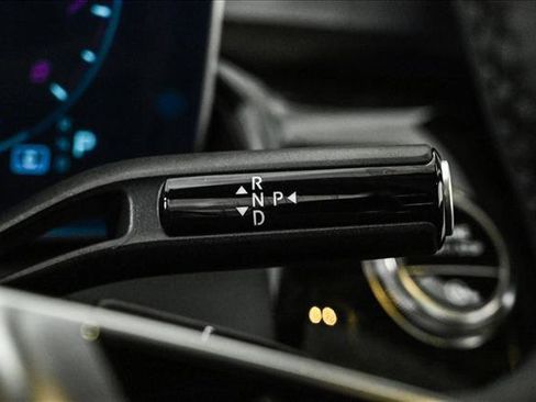 New 2026 Mercedes-Benz GLC 300 GLC 300 image 12