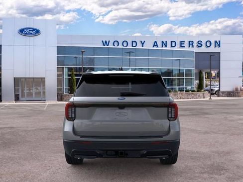 New 2026 Ford Explorer ST-Line RWD image 5