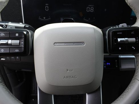 Used 2024 Hyundai Santa Fe SEL AWD/4WD image 31