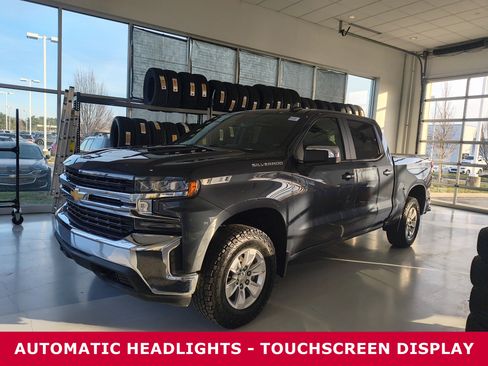 Used 2021 Chevrolet Silverado 1500 LT w/ Bed Protection Package image 2