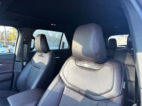 New 2026 Ford Explorer Platinum image 26