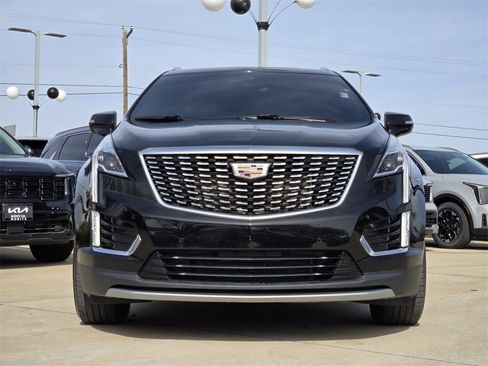 Used 2022 Cadillac XT5 Premium Luxury image 12