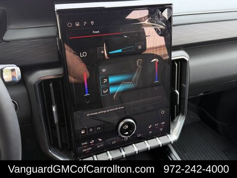 New 2026 GMC Acadia AT4 w/ LPO, Floor Liner Package AWD/4WD image 15