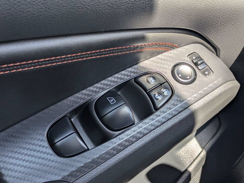 Used 2019 Nissan Altima 2.5 SR w/ SR Premium Package FWD image 17