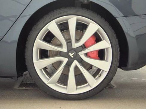 Used 2020 Tesla Model 3 Performance image 21