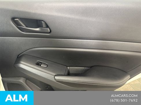 Used 2025 Nissan Altima 2.5 SV FWD image 20