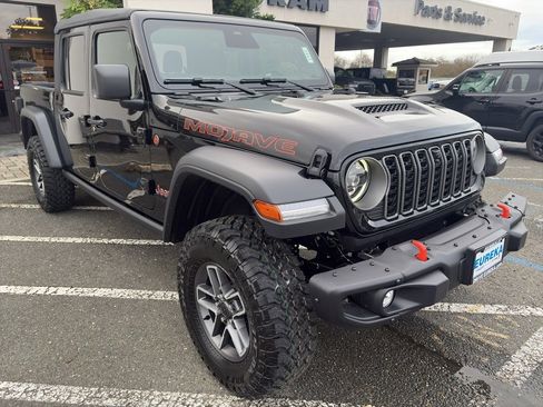 New 2026 Jeep Gladiator Mojave image 29