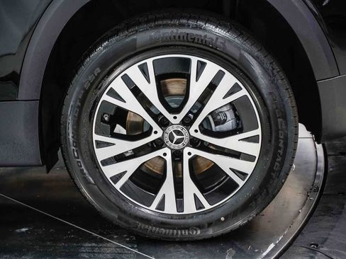 Used 2026 Mercedes-Benz GLB 250 image 10