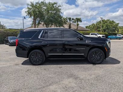 Used 2025 GMC Yukon Elevation w/ LPO, Elevation Black Package