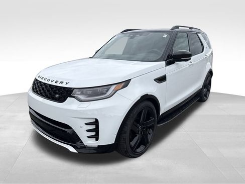 Used 2025 Land Rover Discovery Dynamic SE AWD/4WD image 1