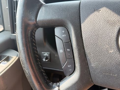 Used 2020 Chevrolet Express 2500 w/ Communications Package RWD image 15