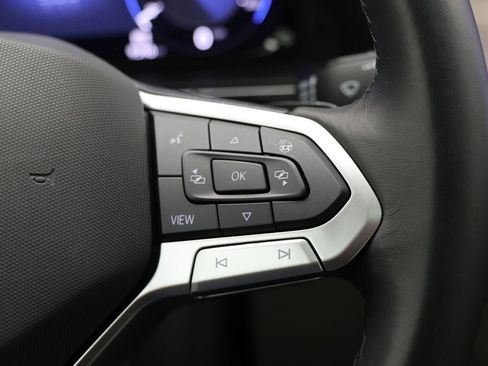 Used 2025 Volkswagen Atlas SEL Premium R-Line image 28