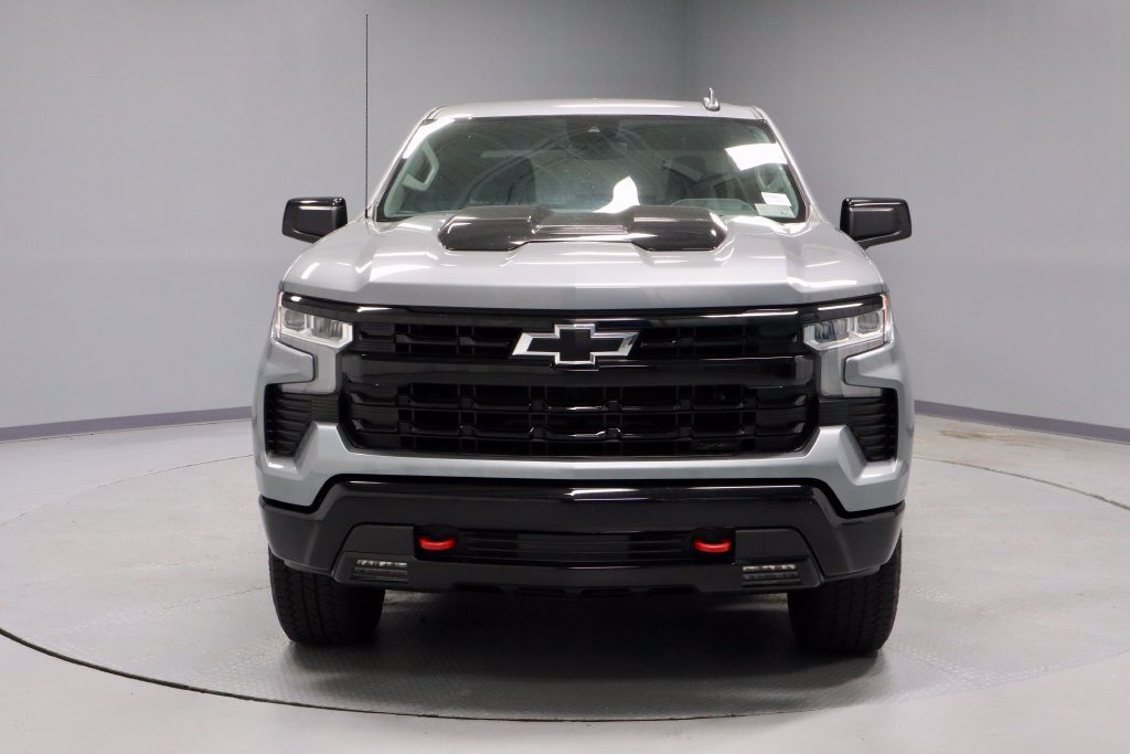 Used 2023 Chevrolet Silverado 1500 LT Trail Boss w/ Protection Package AWD/4WD image 6