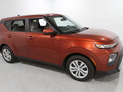 Used 2022 Kia Soul LX