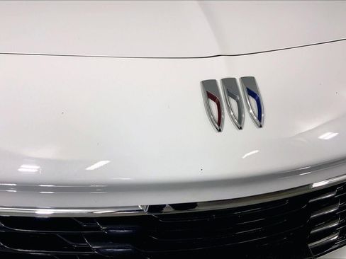 Used 2025 Buick Encore GX Preferred image 28