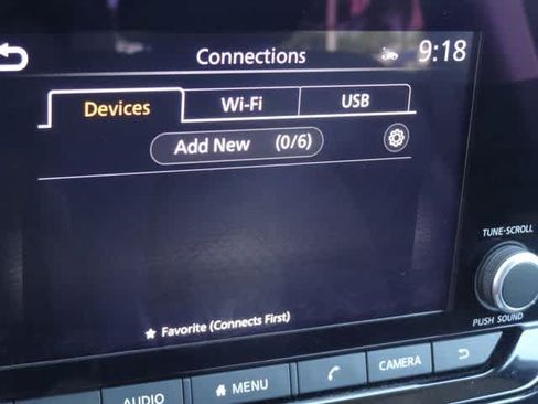 Used 2025 Nissan Pathfinder SV FWD image 29