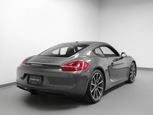Certified 2016 Porsche Cayman S RWD image 12