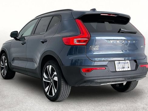 New 2026 Volvo XC40 B5 Ultra w/ Protection Package Premier AWD/4WD image 3