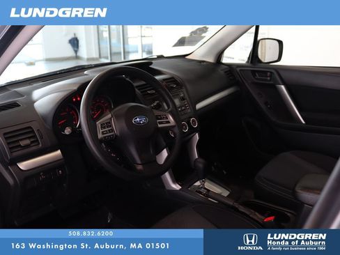 Used 2015 Subaru Forester 2.5i Premium w/ All-Weather Package AWD/4WD image 3