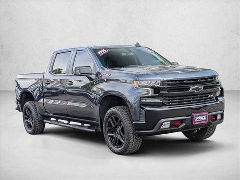 Used 2021 Chevrolet Silverado 1500 LT Trail Boss w/ Bed Protection Package AWD/4WD image 2