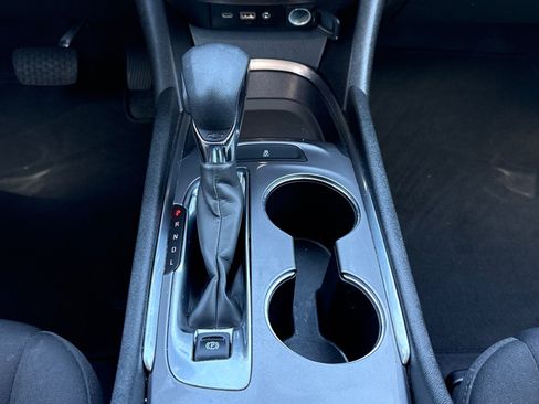 Used 2023 Chevrolet Malibu LT FWD image 19