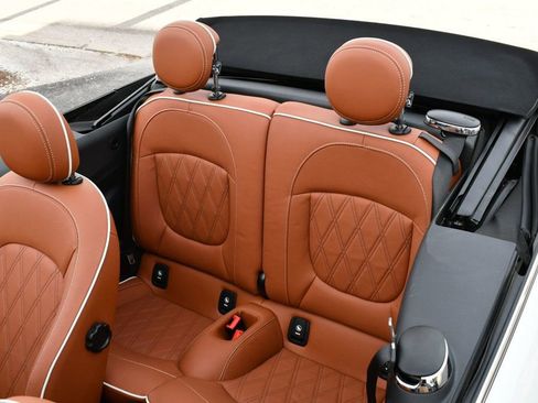 Used 2023 MINI Cooper S image 15