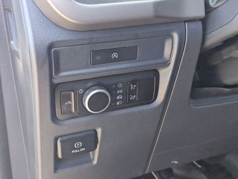 Certified 2025 Ford F150 XL AWD/4WD image 18