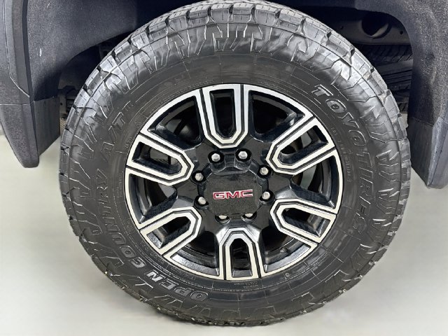 Used 2023 GMC Sierra 2500 SLT w/ SLT Convenience Package AWD/4WD image 29