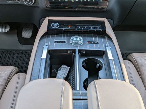 New 2026 Lincoln Navigator Black Label image 23