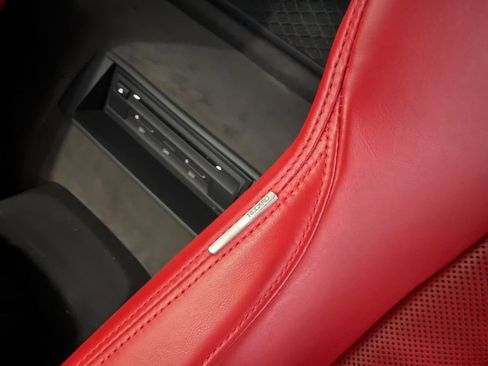 Used 2021 Audi R8 V10 RWD image 21