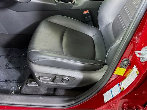 Certified 2021 Toyota RAV4 Limited AWD/4WD image 27