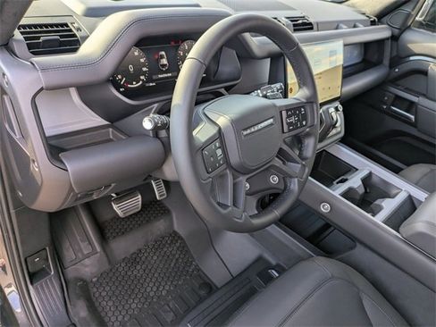 New 2026 Land Rover Defender 110 V8 image 7