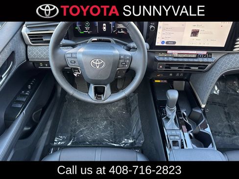 Used 2026 Toyota Camry XLE w/ Premium Plus Package FWD image 18