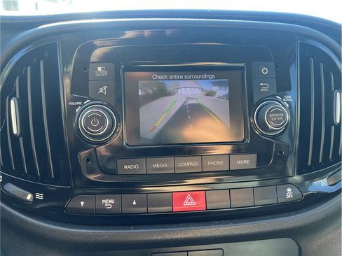 Used 2018 RAM ProMaster City Tradesman image 16