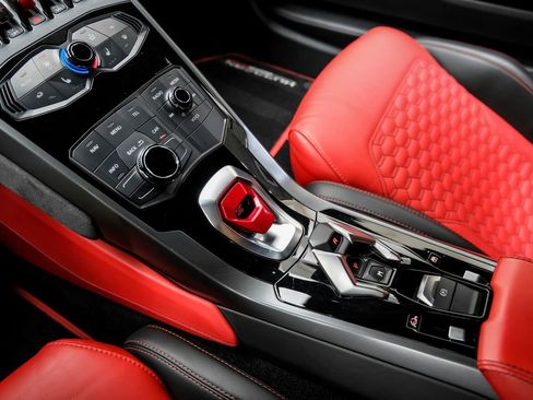 Used 2018 Lamborghini Huracan LP 580-2 RWD image 26