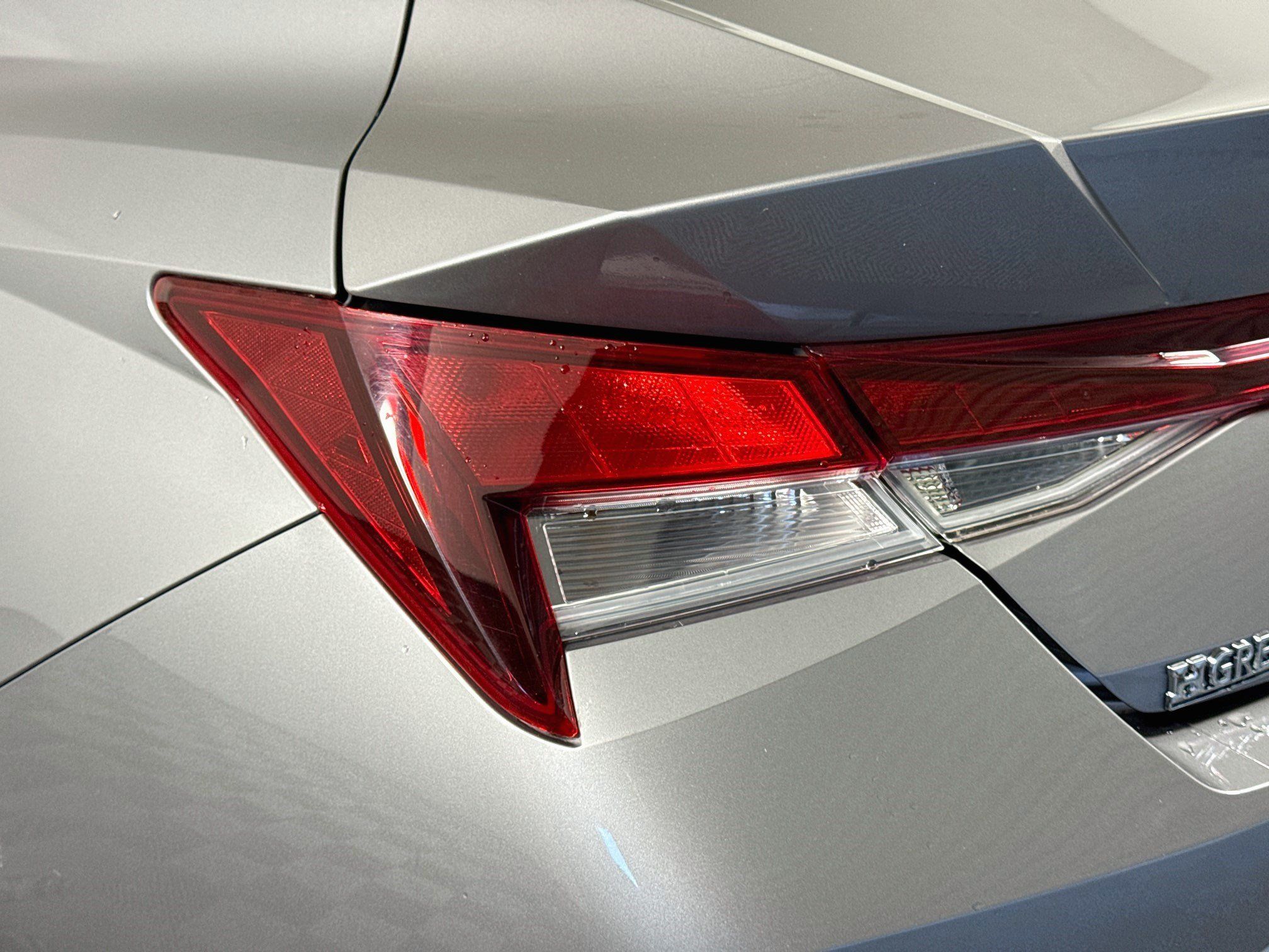 Used 2022 Hyundai Elantra SEL w/ Convenience Package FWD image 36