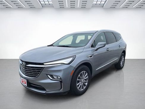 Used 2024 Buick Enclave Premium AWD/4WD image 8