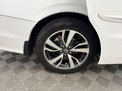 Used 2022 Honda Odyssey Touring image 18