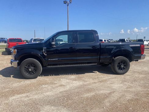 Used 2020 Ford F250 Lariat w/ Tremor Off-Road Package image 4