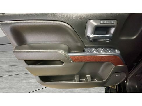 Used 2018 GMC Sierra 1500 SLT AWD/4WD image 10