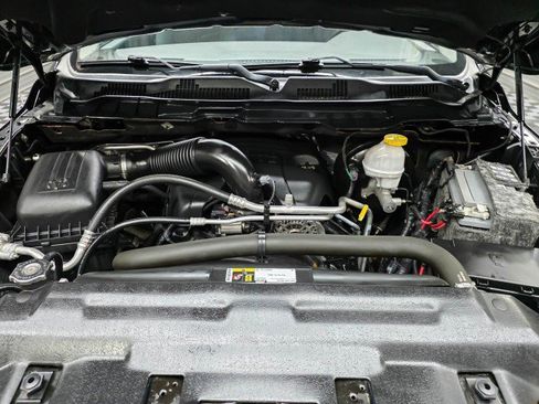 Used 2019 RAM 1500 Big Horn AWD/4WD image 37