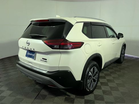 Certified 2023 Nissan Rogue SV w/ SV Premium B Package AWD/4WD image 7
