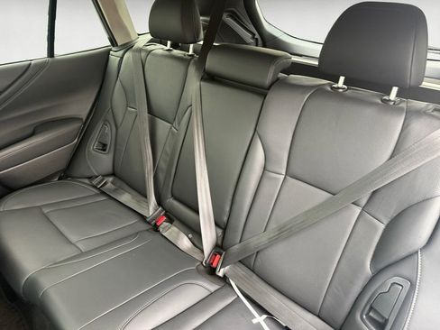 Used 2022 Subaru Outback Limited image 14