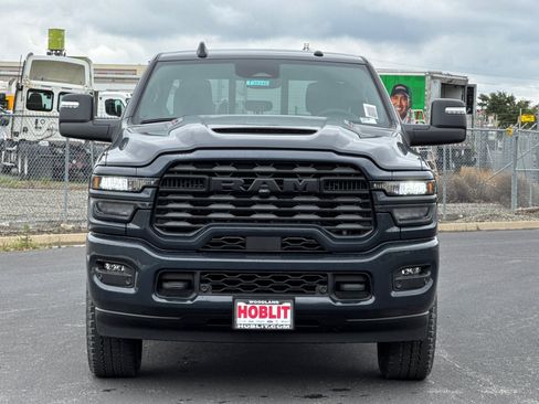New 2026 RAM 2500 Tradesman AWD/4WD image 8