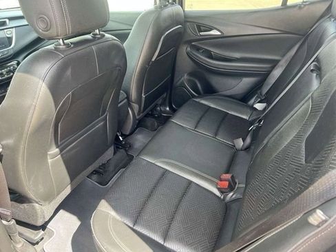 Used 2020 Buick Encore GX Essence w/ Experience Buick Package image 21