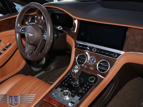 Used 2020 Bentley Continental GT image 20